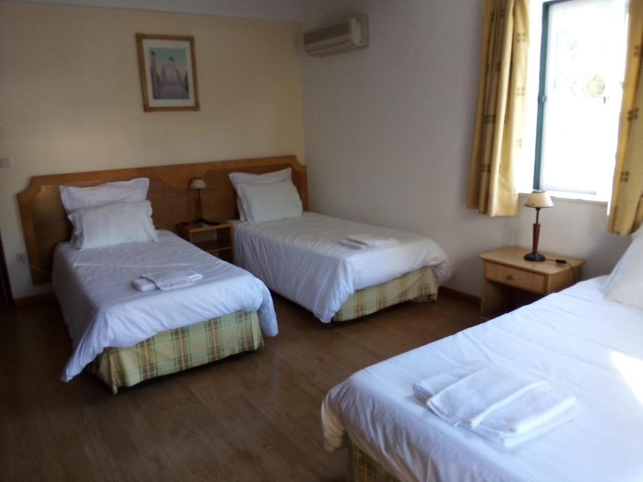Residencial Gil Vicente Bed & Breakfast Sardoal Exterior photo